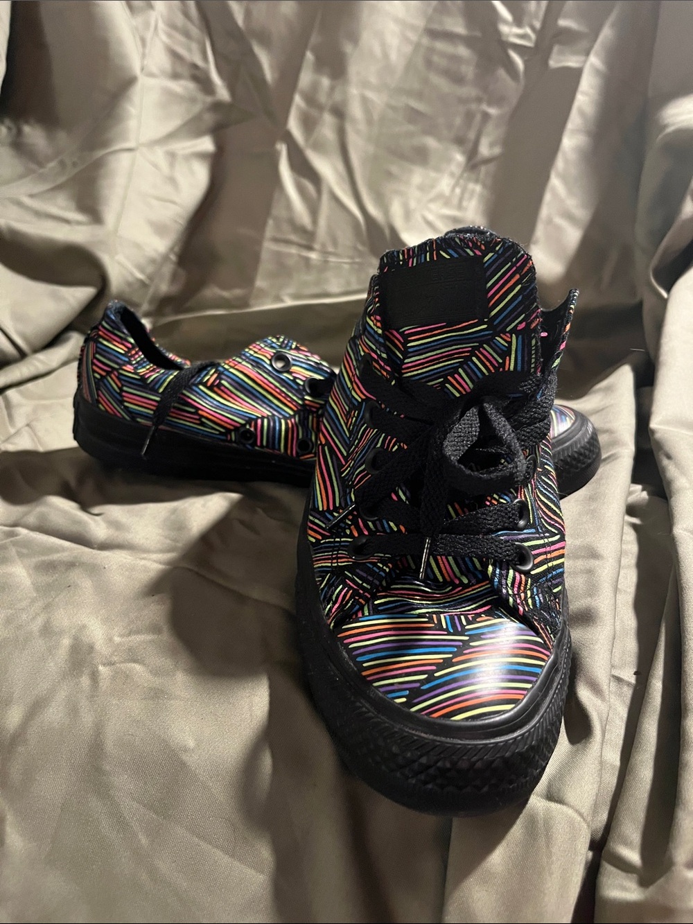 Converse Low-Top Sneakers in Black with Rainbow Stripe Pattern
